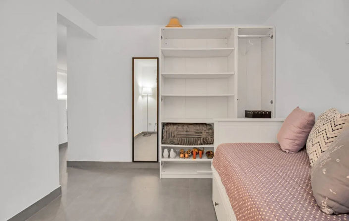 Image No.13-3 Bed Townhouse for sale