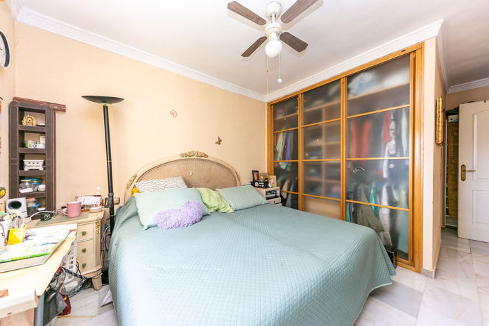 Image No.10-3 Bed Townhouse for sale