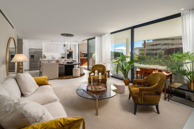 57z3ykmu612-53013098fcab6c38b1379cd33298e050