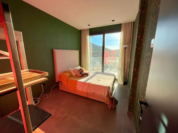 nmbi84u84wf4-c23c0f86247804fa50226aecd8b0b2c8