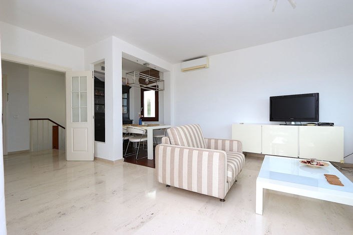 Image No.10-3 Bed Villa for sale
