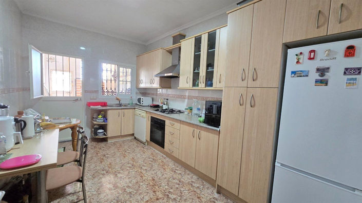 Image No.10-2 Bed Villa for sale
