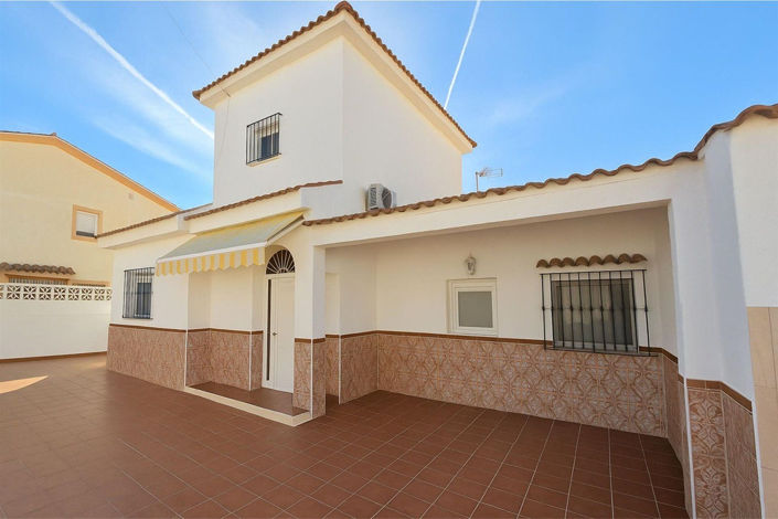 Image No.2-2 Bed Villa for sale