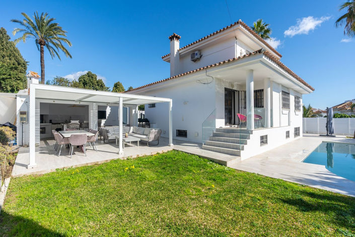 Image No.2-5 Bed Villa for sale