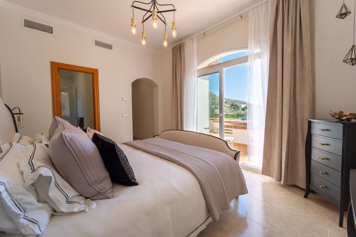 Image No.21-4 Bed Villa for sale