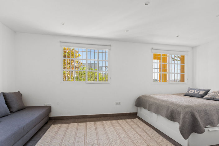 Image No.22-5 Bed Villa for sale