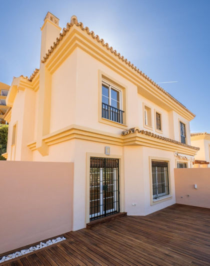 Image No.3-3 Bed Villa for sale