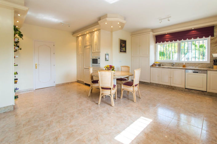Image No.19-4 Bed Villa for sale