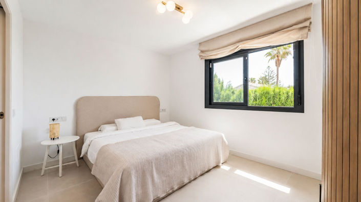 Image No.13-4 Bed Villa for sale