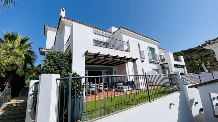 Image No.3-3 Bed Apartment for sale