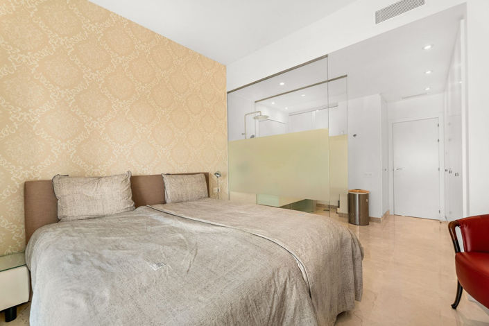 Image No.13-3 Bed Apartment for sale