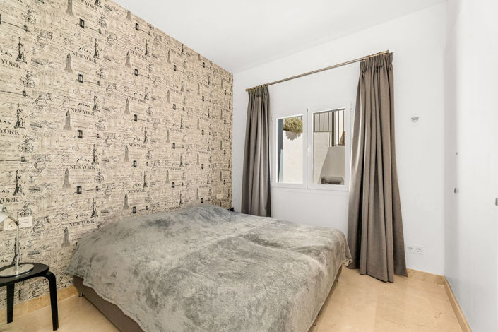 Image No.15-3 Bed Apartment for sale