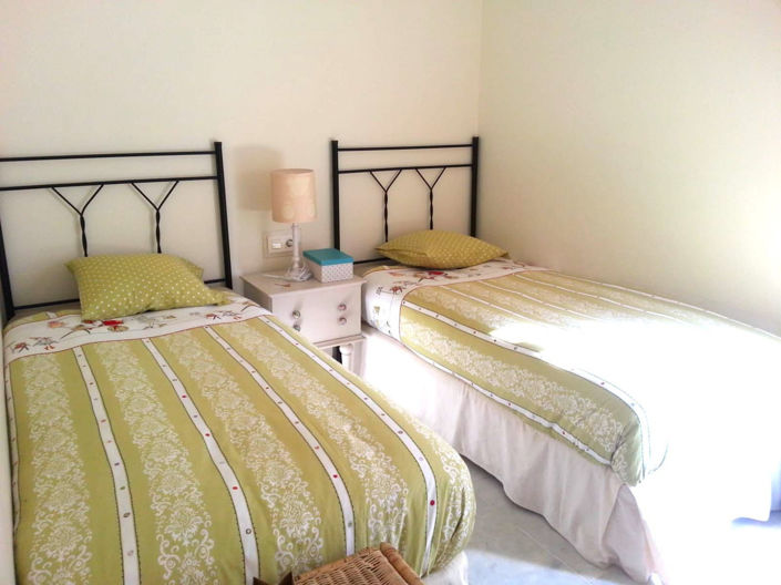 Image No.12-2 Bed Apartment for sale