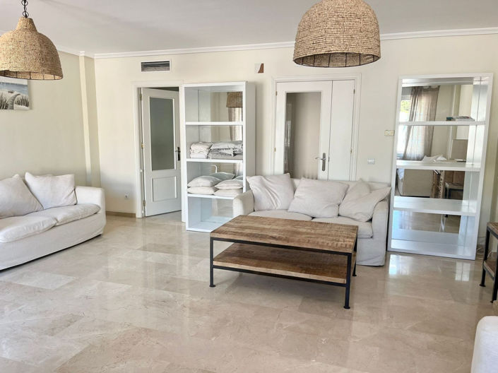Image No.8-5 Bed Townhouse for sale