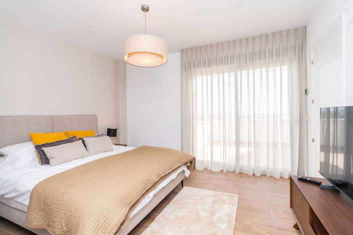 Image No.17-2 Bed Apartment for sale