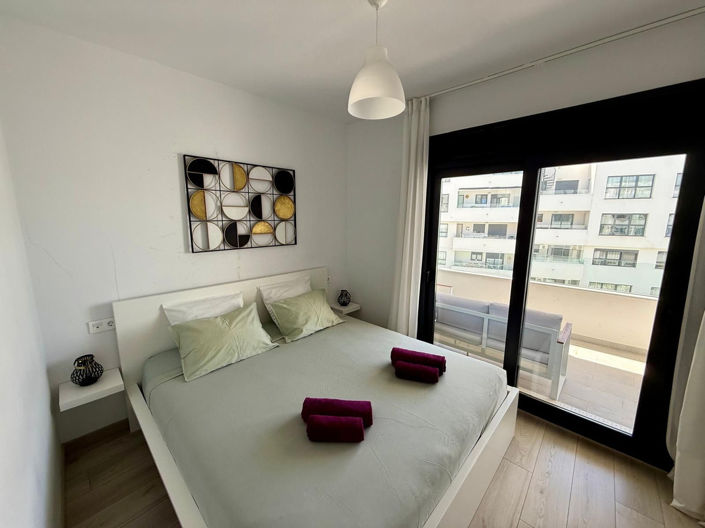 Image No.8-2 Bed Apartment for sale