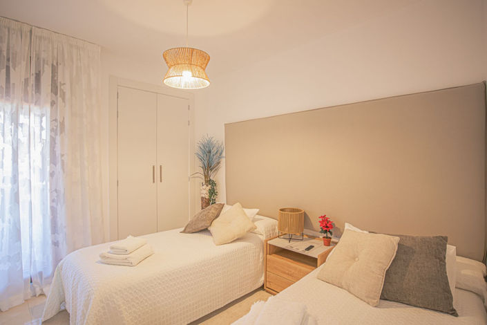 Image No.19-3 Bed Apartment for sale