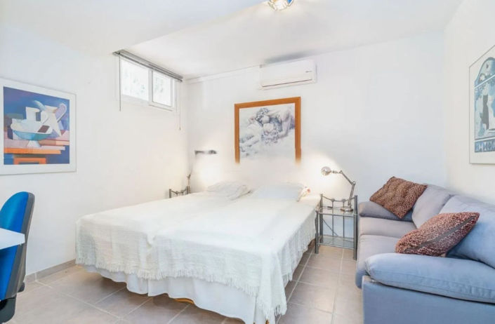 Image No.11-6 Bed Villa for sale