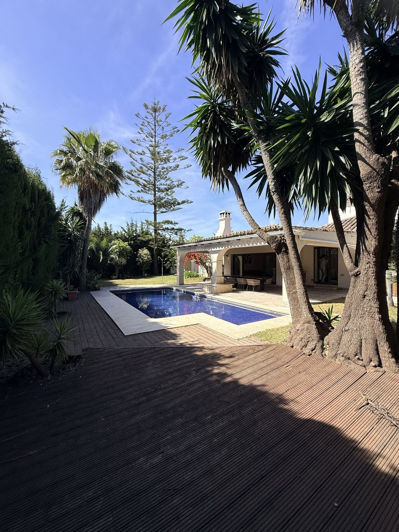 Image No.2-3 Bed Villa for sale