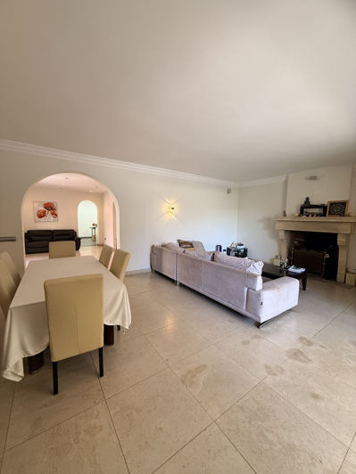 Image No.9-3 Bed Villa for sale