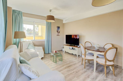 4iia2ph1dvx18-cc72f169493c096e712837ff5d8b6e4
