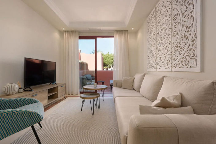 Image No.12-2 Bed Apartment for sale