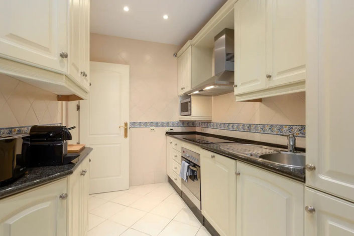 Image No.16-2 Bed Apartment for sale