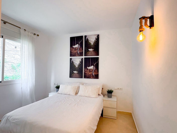 Image No.14-2 Bed Apartment for sale