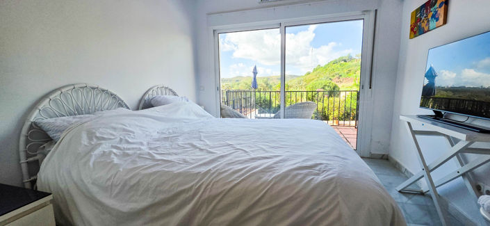 Image No.10-5 Bed Townhouse for sale