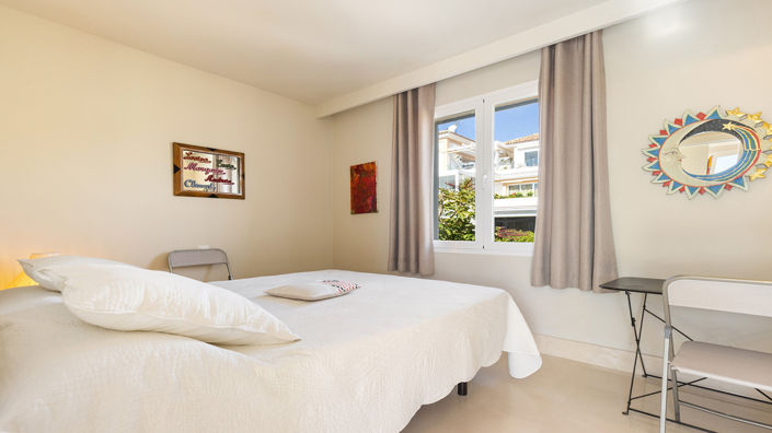 Image No.17-3 Bed Penthouse for sale