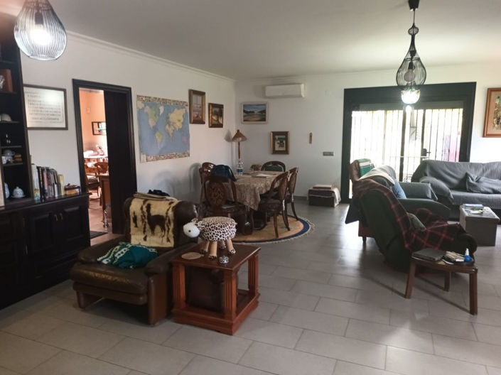 Image No.5-4 Bed Villa for sale
