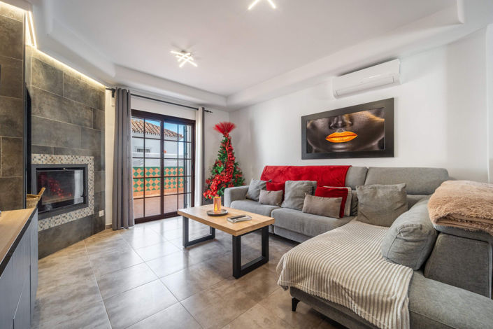 Image No.5-3 Bed Townhouse for sale