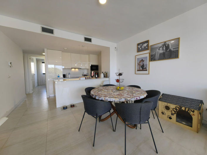 Image No.11-3 Bed Apartment for sale