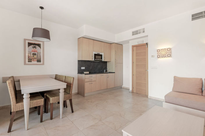 Image No.6-2 Bed Apartment for sale