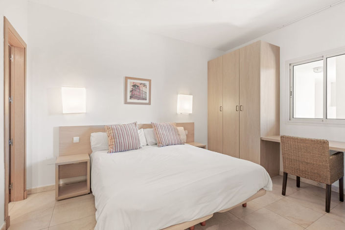 Image No.8-2 Bed Apartment for sale