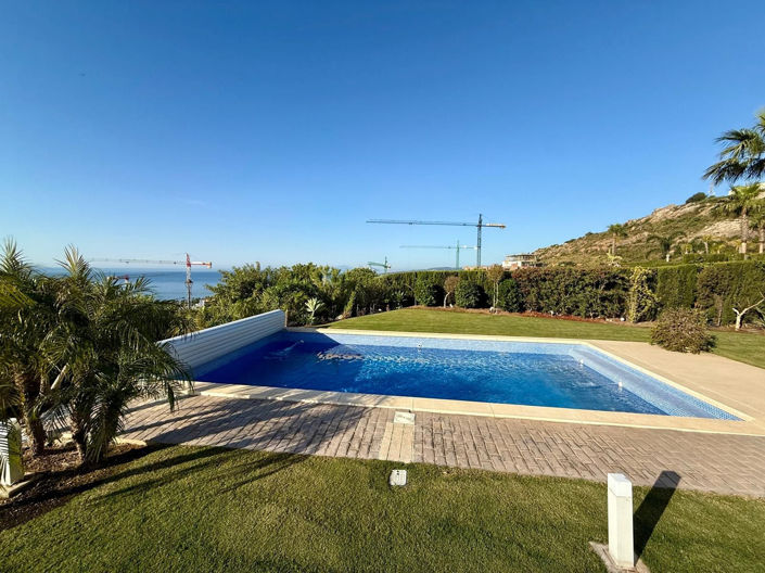 Image No.2-4 Bed Villa for sale