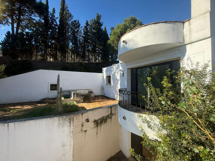 Image No.3-3 Bed Townhouse for sale