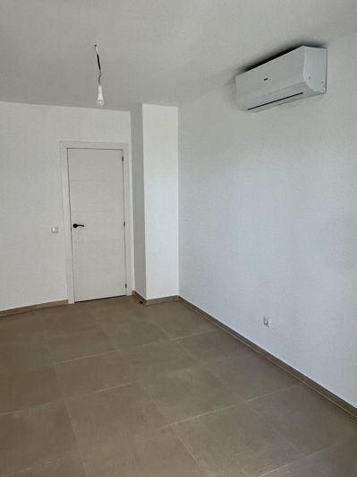 Image No.9-1 Bed Apartment for sale