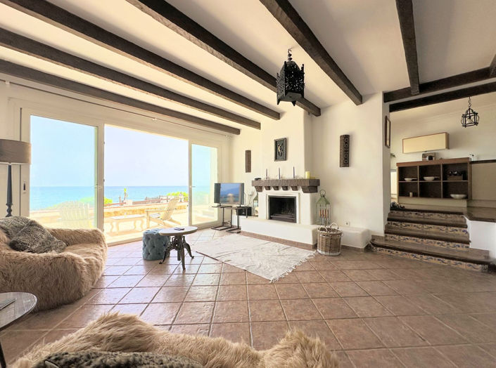 Image No.7-3 Bed Villa for sale