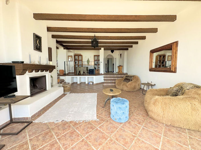 Image No.8-3 Bed Villa for sale