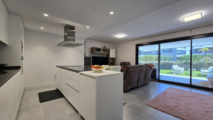 Image No.13-3 Bed Apartment for sale