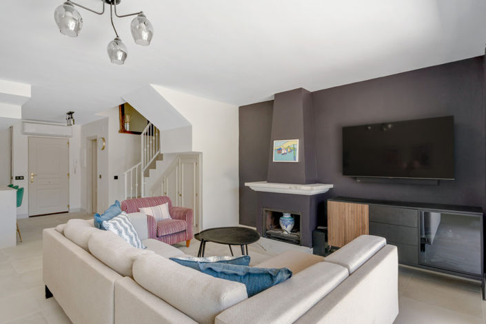 Image No.7-3 Bed Townhouse for sale