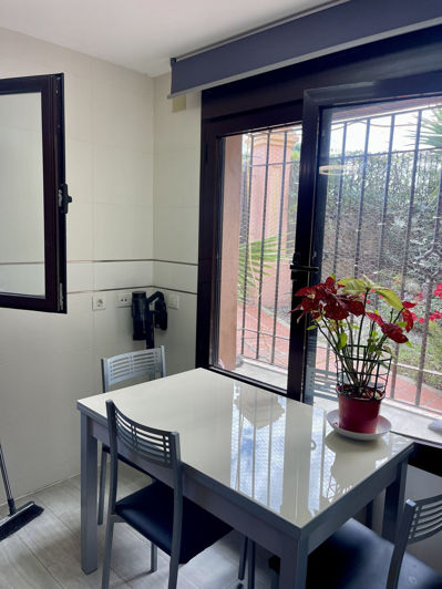 Image No.4-3 Bed Townhouse for sale