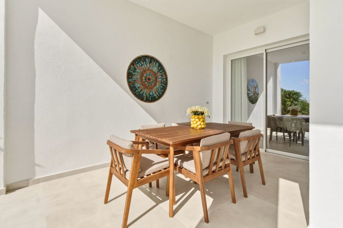 Image No.5-3 Bed Townhouse for sale