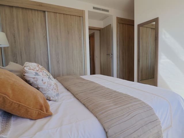 Image No.17-3 Bed Townhouse for sale