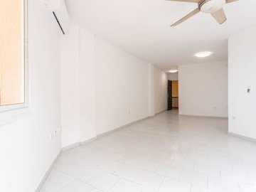 x-284384880