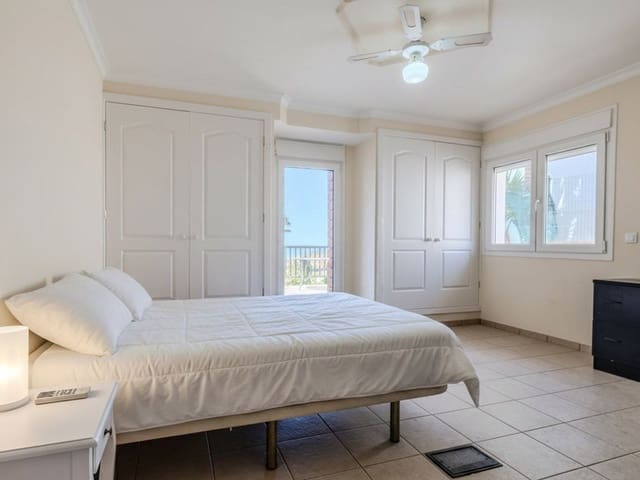 Image No.17-6 Bed Villa for sale