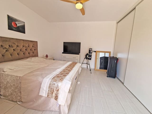 Image No.19-2 Bed Villa for sale