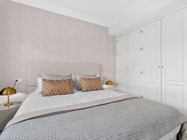 Image No.15-3 Bed Apartment for sale