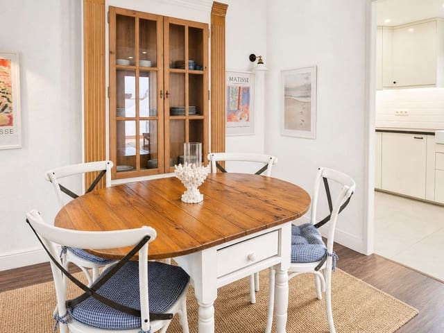 Image No.9-2 Bed Apartment for sale
